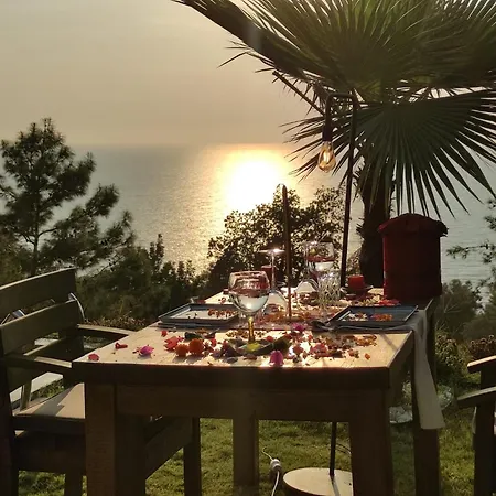 Vista Del Amor Faralya-3