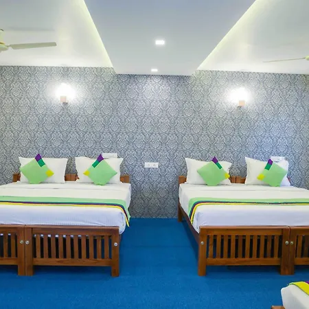Treebo Golden Terminal Kochi Airport With Swimming Pool-3