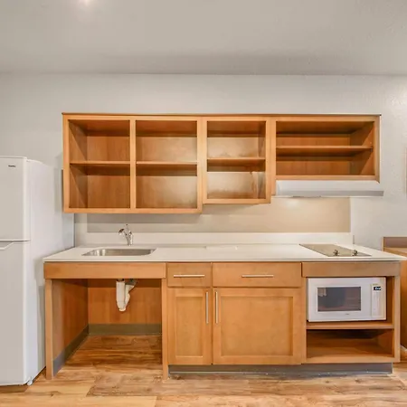 Woodspring Suites Orlando I-4 & Convention Center-2