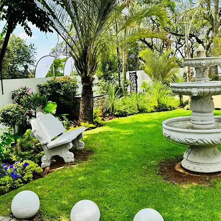 C'Est La Vie Boutique Hotel-2