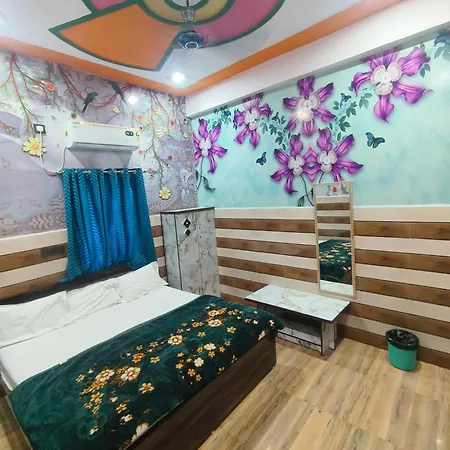 K D Dham Hotel - Near Prem Mandir & Iskcon Temple-2