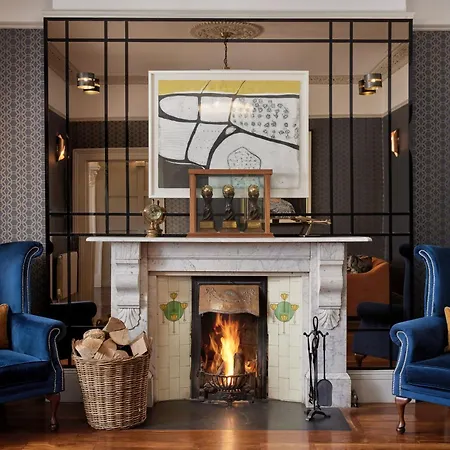 The Sandymount Hotel-2