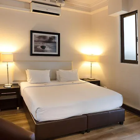 Parade Hotel-2