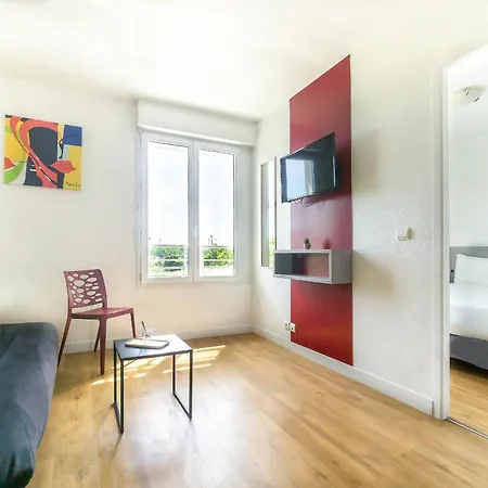 City Residence Chelles-3
