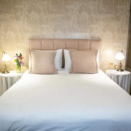 Gibbon Bridge Hotel-2