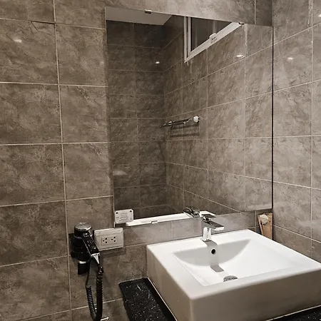 Family Boutique Hotel-3