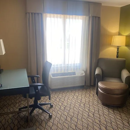 Wingate By Wyndham Fort Saskatchewan-2