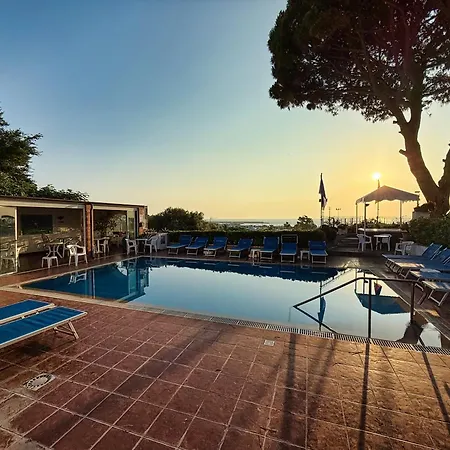 Hotel Villa Mena-2