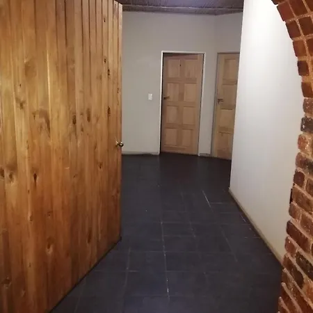 24 Onvrey Guest House-3