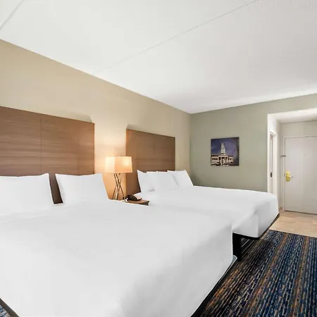 Quality Inn & Suites Shepherdstown-3