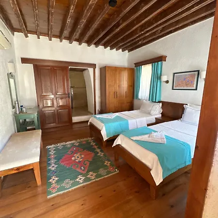 Courtyard Kalkan-2
