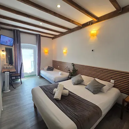Hotel Magdeleine-3
