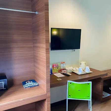 Hotel Candi Indah-AKPOL Semarang-3