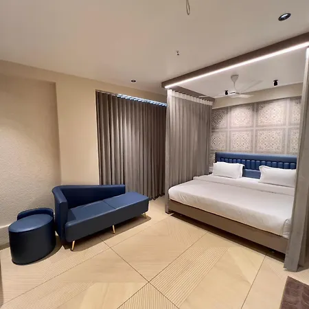 Hotel Grand Pragati-3
