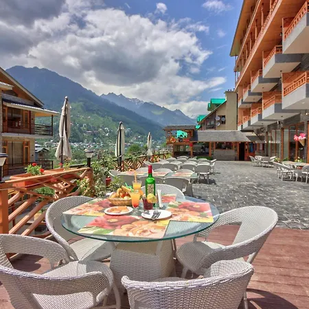 Snow Flakes Resort And Spa Centrally Heated Luxury Resort-2