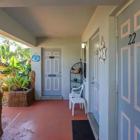 Green Seas Motel-3