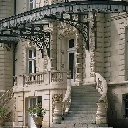 Château des Orchidées en Val de Loire-3