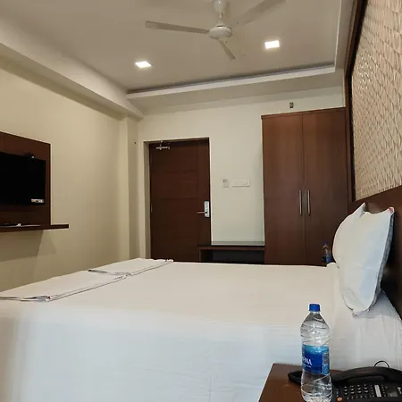 A And M Rooms And Residences-3