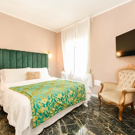 Prestige Suite Via Romagnoli-3