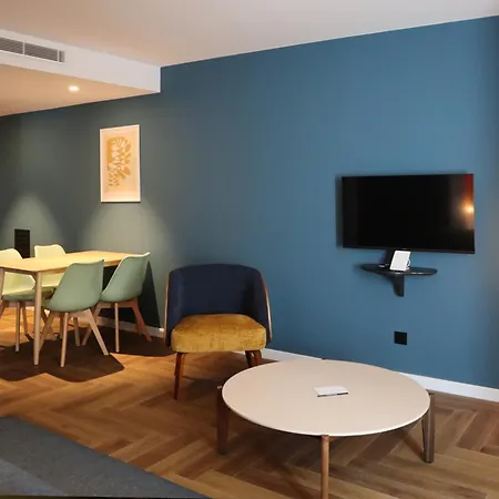 Hotel Divino Figueres By Fimedhotels-3