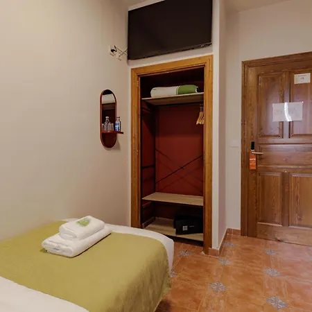 HOTEL BEDMATES Ávila Centro-2