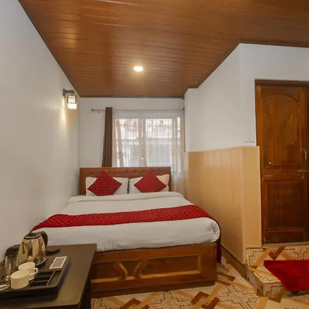 Mountain View Darjeeling Comfort Inn With Best Facilities Like 3-Star Rooms-3