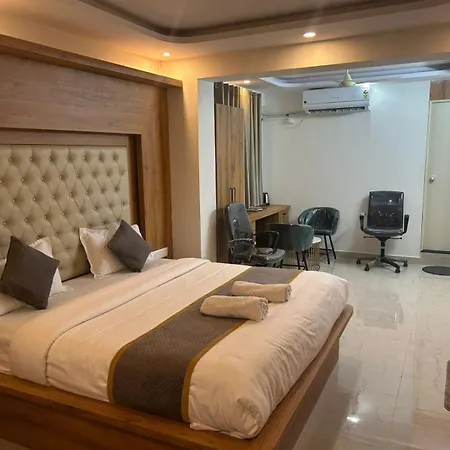 Hotel Orchid Bloom-2