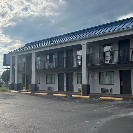 Galaxy Inn & Suites-2