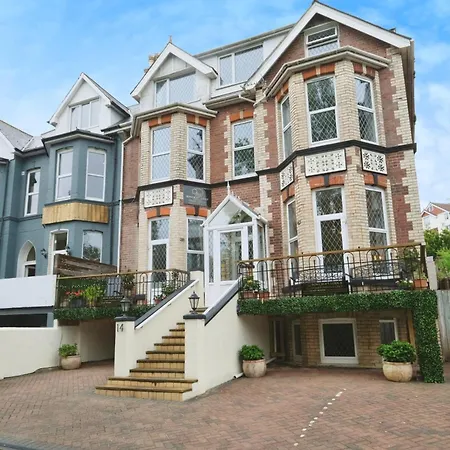 Rowcroft Lodge Guest House B&B-3