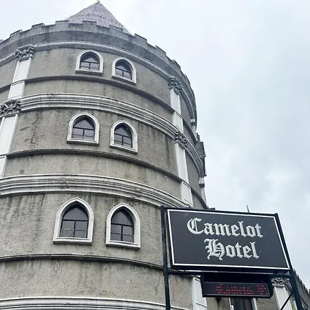 Camelot Hotel Quezon City Powered By Cocotel-3