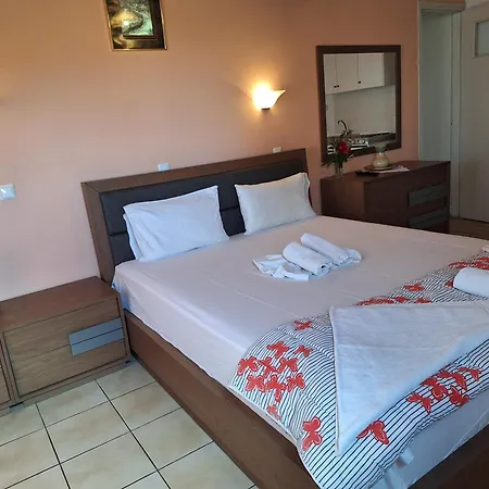 Annamaria Studios & Apartments-2