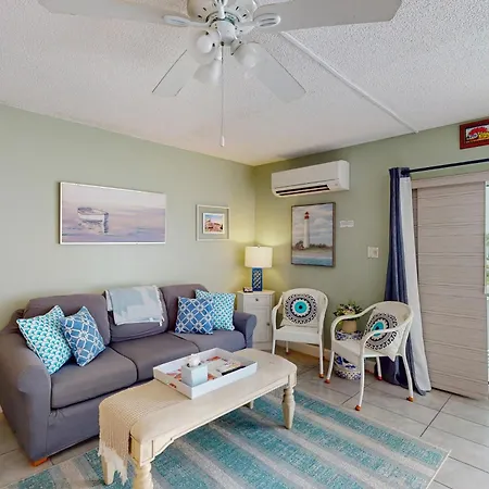 Mariners Cove 302-3