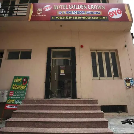 Oyo 91941 Hotel Golden Crown-3