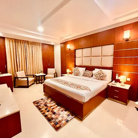 The Manali Town # Top Rated And Most Awarded Property In Manali # Parking # Restaurant-3