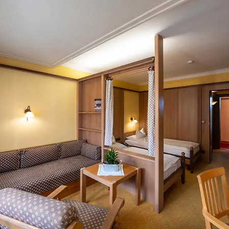 Steinbach-Hotel-3