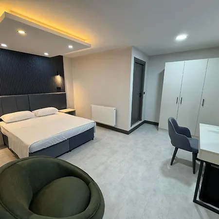Trio Palace-3