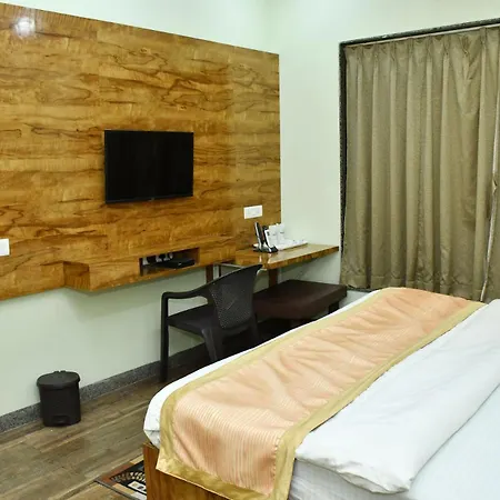 Hotel Rasika Inn-2