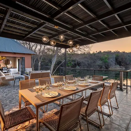 Riverhorse Lodge-2