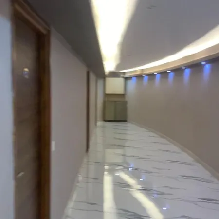 Dwarka Palace Luxury Rooms, Madurai - Trichy Bye Pass, Madurai-2