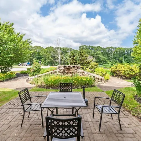 Bellissimo Hotel, Trademark By Wyndham Near Foxwoods Casino-3
