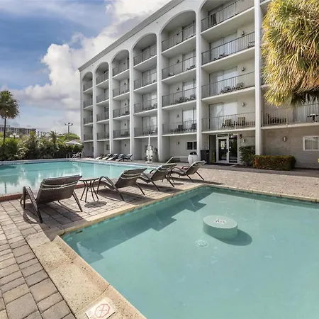Best Western Plus North Miami-Bal Harbour-3