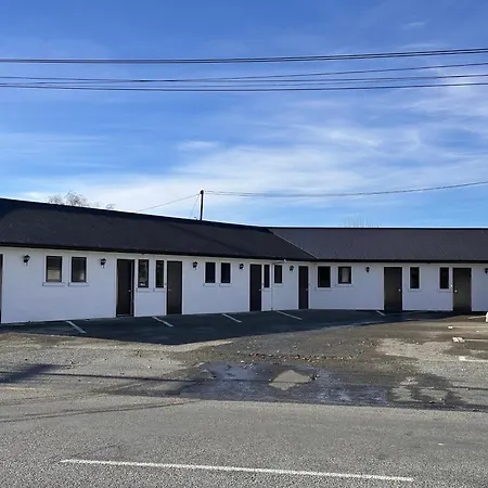 The Lakes Motel-3