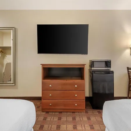Surestay Hotel By Best Western East Brunswick-2