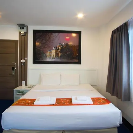 Nim See Seng Hotel-2