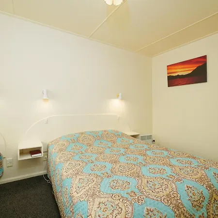 Blue Seas Motel-2