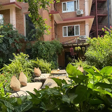 Hotel Middle Path & Spa-2