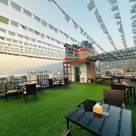 Hotel Middle Path & Spa-3