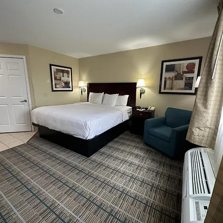Mainstay Suites Coralville - Iowa City-3
