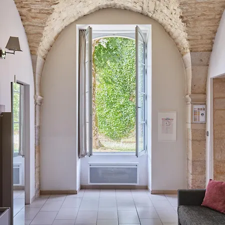 Appart'Hotel Odalys City - Dijon Centre Les Cordeliers-3