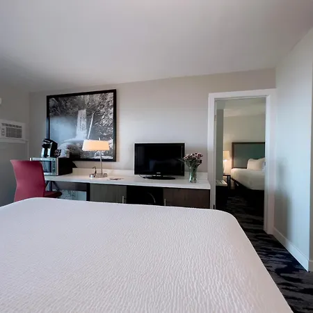 The Oceanside, A Coast Hotel-2